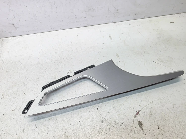 DEKOR DRZWI PRAWY PRZÓD AUDI Q7 4M 4M0867102K ALUMINIUM QY9