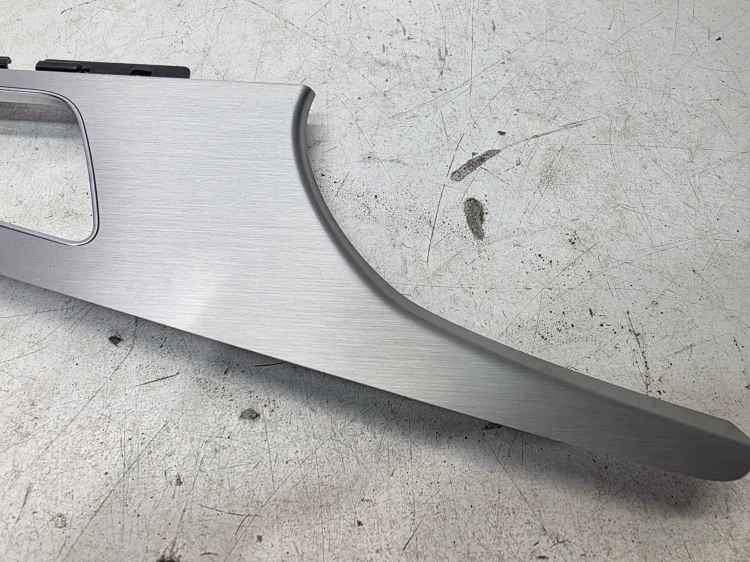 DEKOR DRZWI PRAWY PRZÓD AUDI Q7 4M 4M0867102K ALUMINIUM QY9
