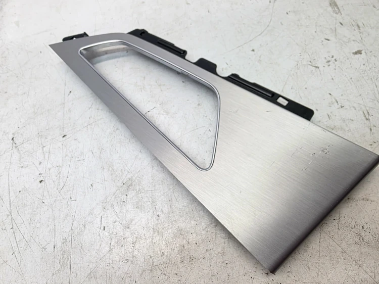 DEKOR DRZWI PRAWY TYŁ AUDI Q7 4M 4M0867470E ALUMINIUM QY9