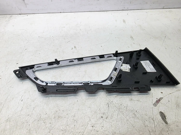 DEKOR DRZWI PRAWY TYŁ AUDI Q7 4M 4M0867470E ALUMINIUM QY9