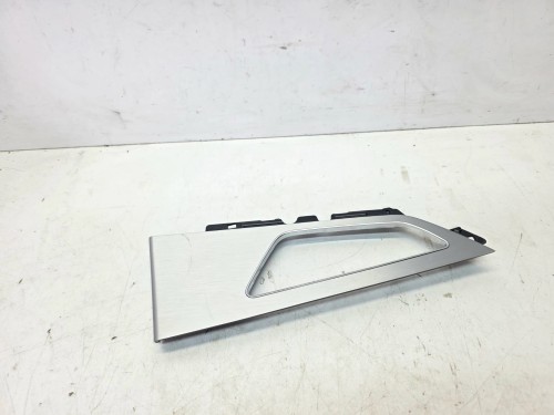 DEKOR DRZWI LEWY TYŁ AUDI Q7 4M 4M0867469E ALUMINIUM QY9