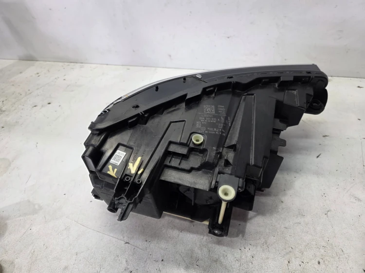 REFLEKTOR LAMPA LEWY PRZÓD MATRIX AUDI Q4 E-TRON 89A941035A