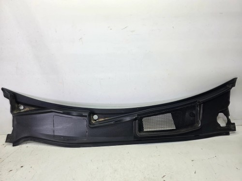 PODSZYBIE PLASTIKOWE AUDI Q7 4M 4M2819403 UK