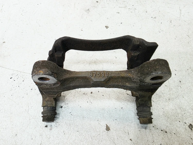 JARZMO ZACISKU HAMULCOWEGO LEWY TYŁ AUDI Q7 4M 4M0615425 8759B
