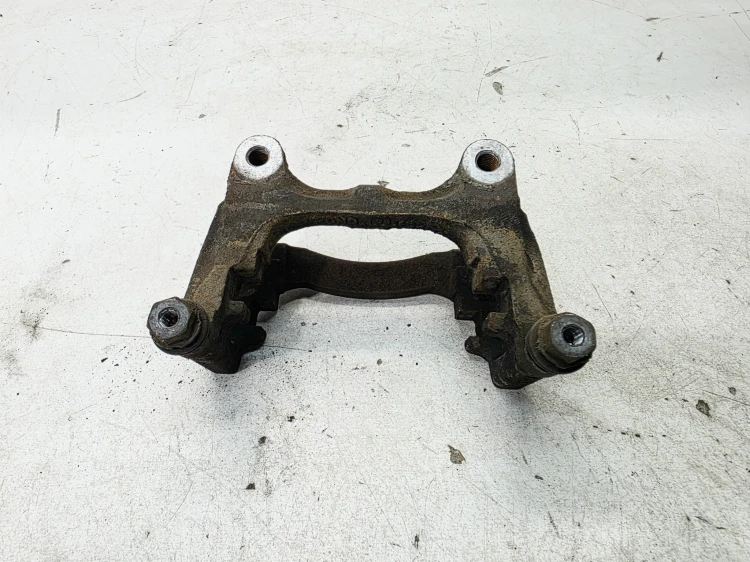JARZMO ZACISKU HAMULCOWEGO LEWY TYŁ AUDI Q7 4M 4M0615425 8759B