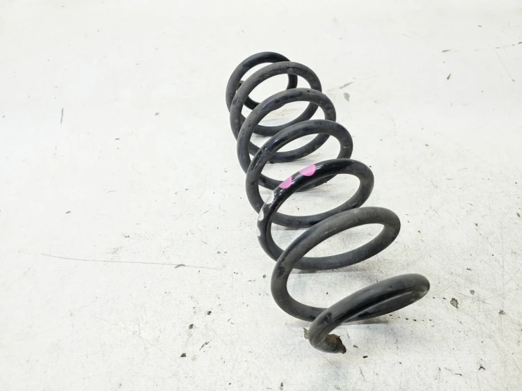 SPRĘŻYNA TYŁ TYLNA LEWA LUB PRAWA AUDI A3 8P VOLKSWAGEN SEAT 12MM X 325MM