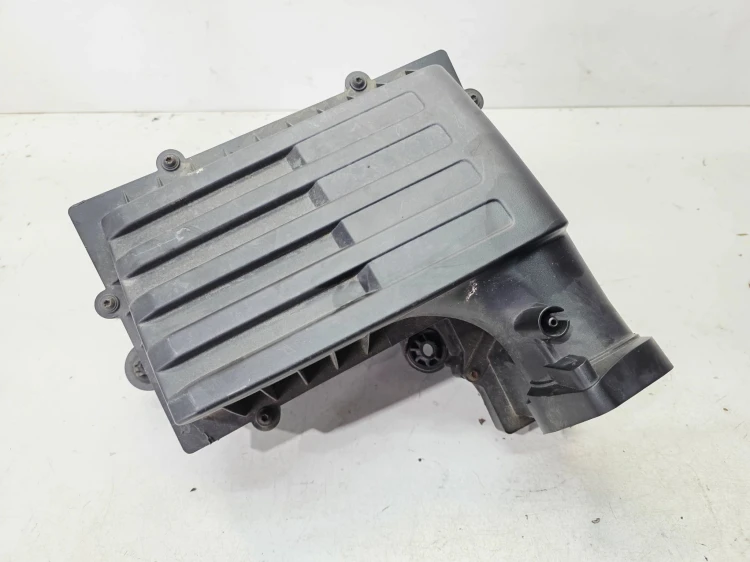 OBUDOWA FILTRA POWIETRZA AUDI A3 8V VOLKSWAGEN SEAT SKODA 1.6TDI 5Q0129607S