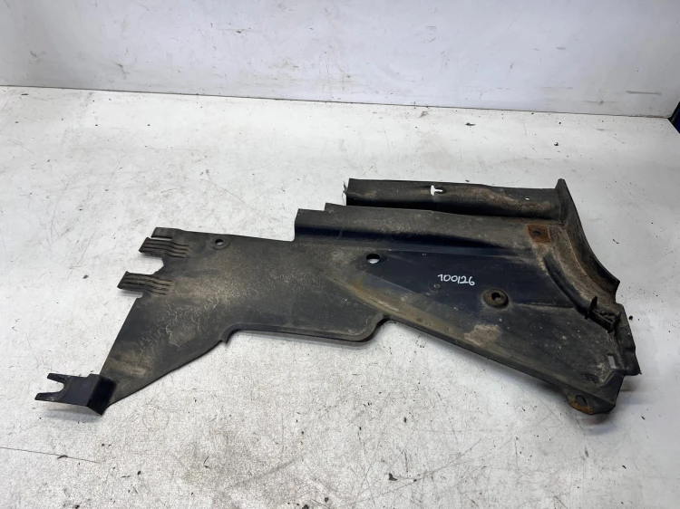OSŁONA PŁYTA PODWOZIA PRAWY TYŁ AUDI A5 8T 8T8825216B ORYGINAŁ 100/26