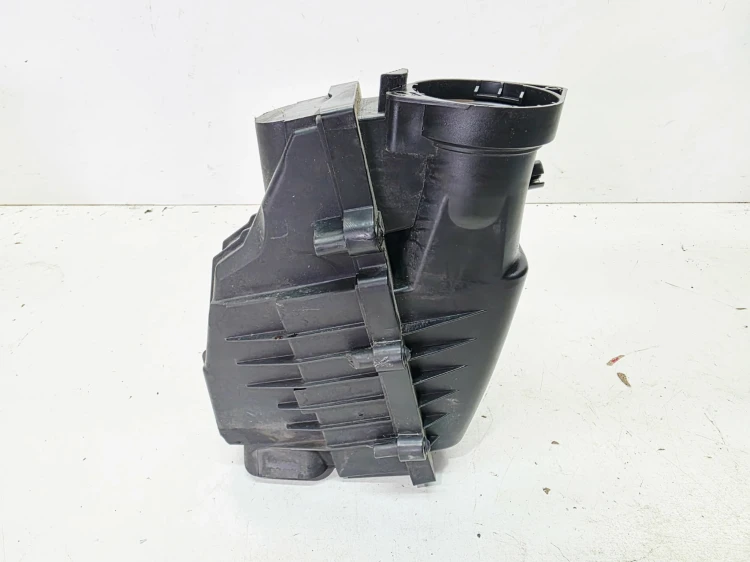 OBUDOWA FILTRA POWIETRZA AUDI A3 8V VOLKSWAGEN SEAT SKODA 1.6TDI 5Q0129607S