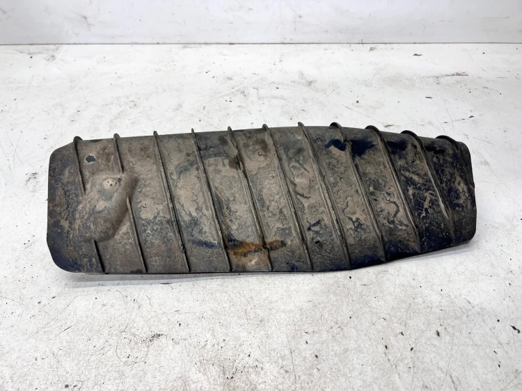 OSŁONA DOLNA WAHACZA PRAWY TYŁ AUDI Q7 4M 4M0505416B