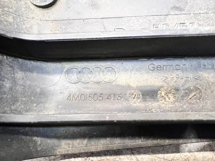OSŁONA DOLNA WAHACZA PRAWY TYŁ AUDI Q7 4M 4M0505416B
