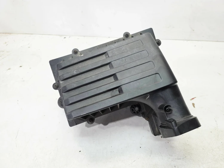 OBUDOWA FILTRA POWIETRZA AUDI A3 8V VOLKSWAGEN SEAT SKODA 1.6TDI 5Q0129607S