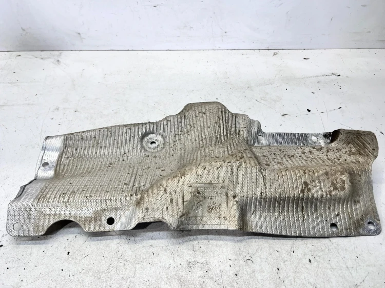 OSŁONA TERMICZNA WYDECHU AUDI Q7 4M 4M0825692D