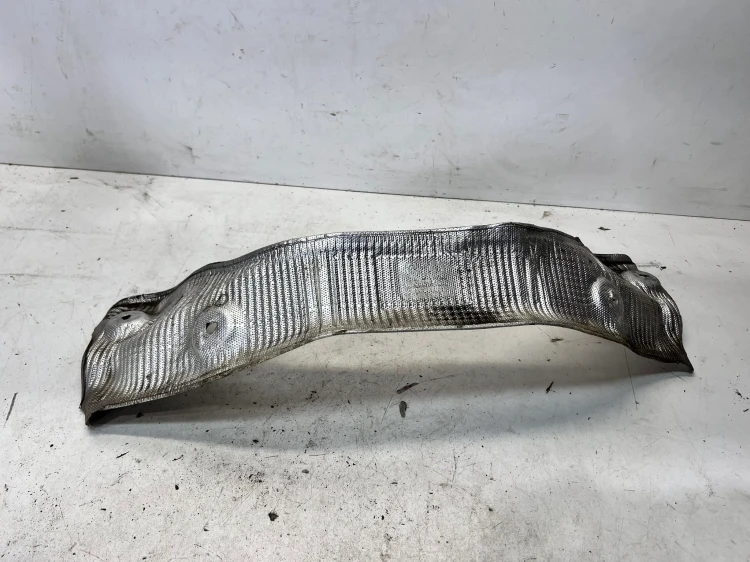 OSŁONA TERMICZNA AUDI Q7 4M 4M0825623E
