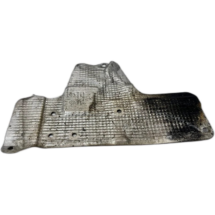 OSŁONA TERMICZNA WYDECHU AUDI Q7 4M 4M0825641E