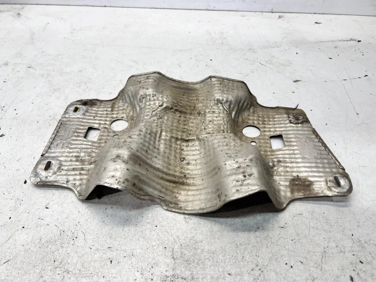 OSŁONA TERMICZNA WYDECHU AUDI Q7 4M 4M0521443C