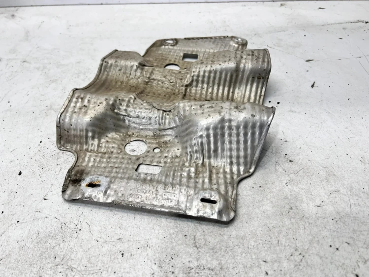 OSŁONA TERMICZNA WYDECHU AUDI Q7 4M 4M0521443C