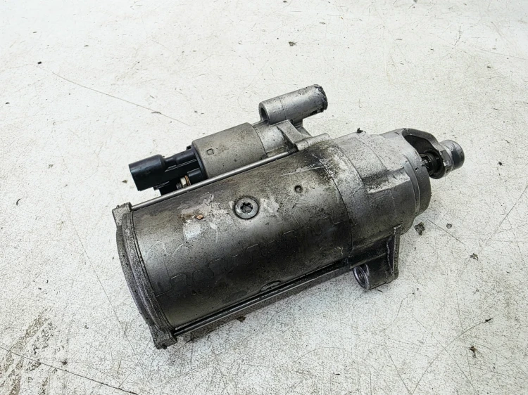 ROZRUSZNIK AUDI A6 C8 A7 A8 D5 3.0 TDI 057911022 11/26
