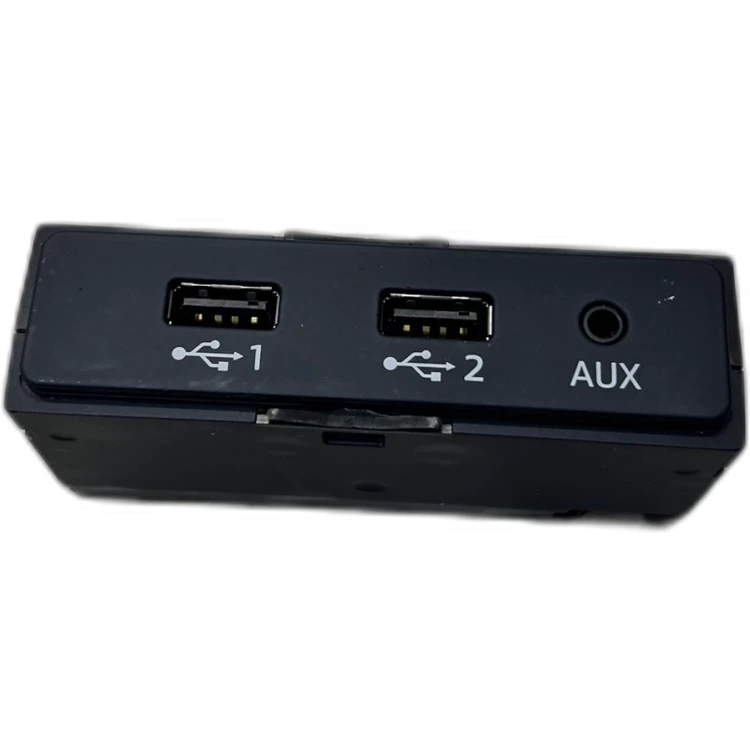 GNIAZDO PORT USB AUX AUDI Q7 4M 4M0035736A