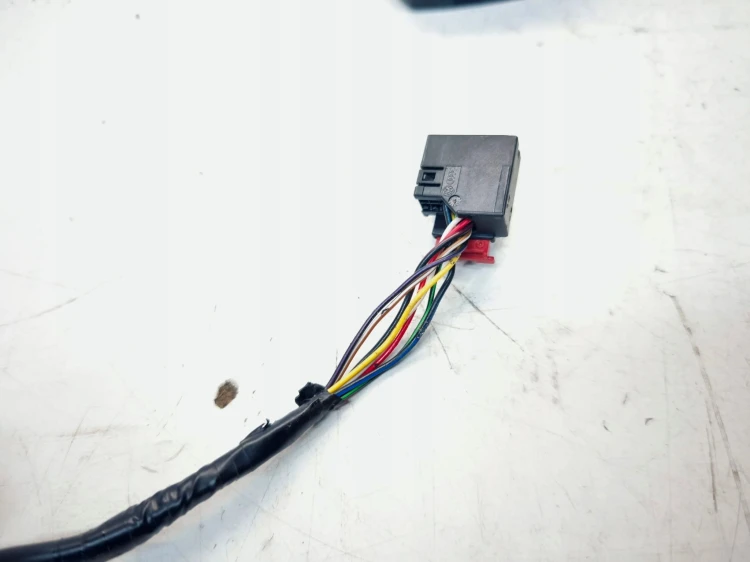LUSTERKO ZEWNĘTRZNE LEWE AUDI A4 B9 L7XR 8 PIN UK