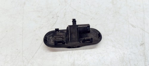 DYSZA SPRYSKIWACZA LEWA AUDI A4 B8 A5 8T0955987B