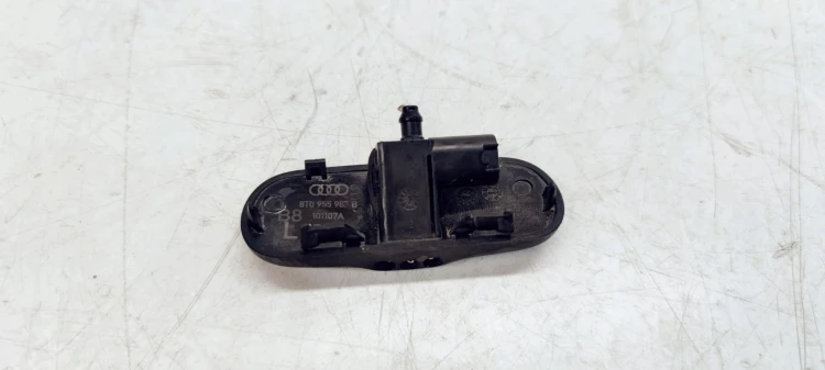 DYSZA SPRYSKIWACZA LEWA AUDI A4 B8 A5 8T0955987B