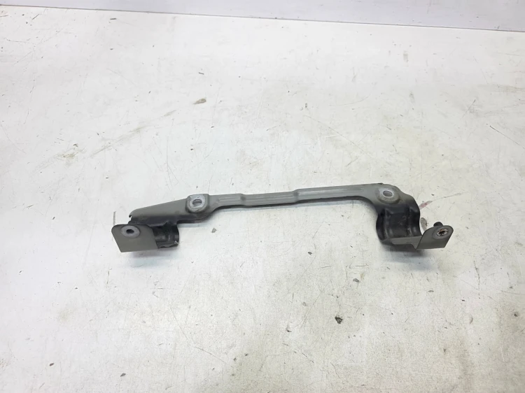 WSPORNIK MOCOWANIE GÓRNE BŁOTNIKA LEWY PRZÓD AUDI A6 C8 4K0821167