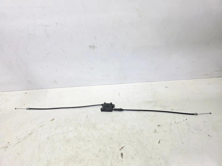 LINKA CIĘGNO OTWIERANIA MASKI AUDI A6 C8 4K0823531B