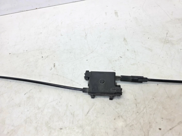 LINKA CIĘGNO OTWIERANIA MASKI AUDI A6 C8 4K0823531B