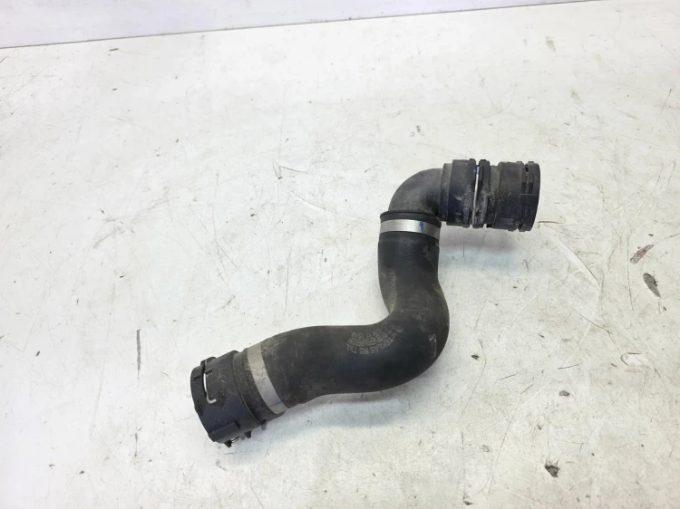 RURA WĄŻ PRZEWÓD CHŁODNICY WODY AUDI A6 C8 4K0122101BB
