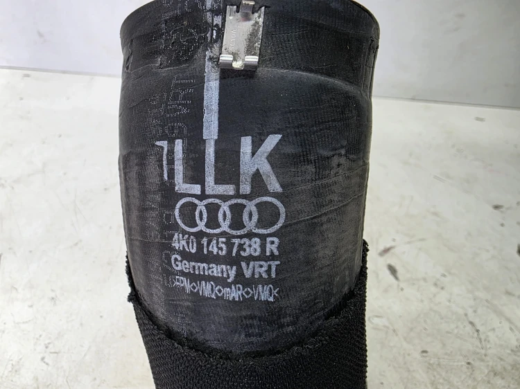 RURA WĄŻ INTERCOOLERA AUDI A6 C8 A7 3.0 TDI 4K0145738R