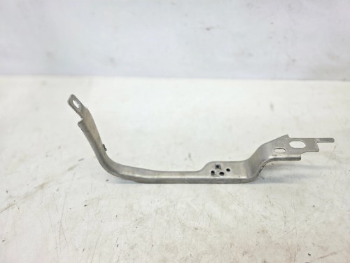 UCHWYT MOCOWANIE CHŁODNICY AUDI A6 C8 4K0807347B LEWE