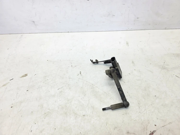 CZUJNIK POZIOMU POZIOMOWANIA ŚWIATEŁ AUDI A6 C8 4K0941286B 4K0907504A