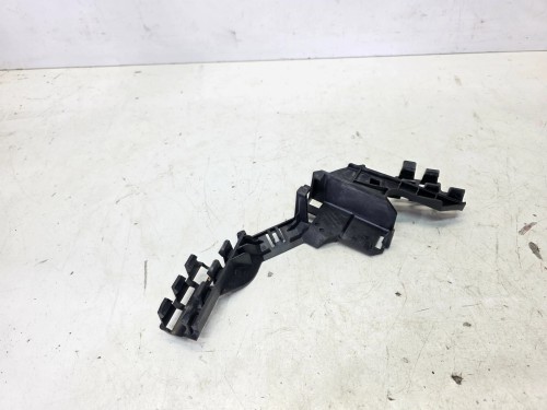 MOCOWANIE UCHWYT PRZEKAŹNIKÓW AUDI A6 C8 4K0907285B