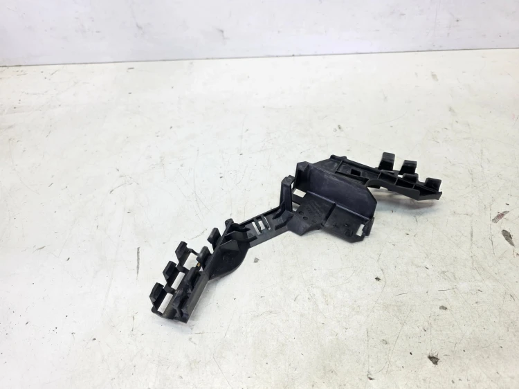 MOCOWANIE UCHWYT PRZEKAŹNIKÓW AUDI A6 C8 4K0907285B