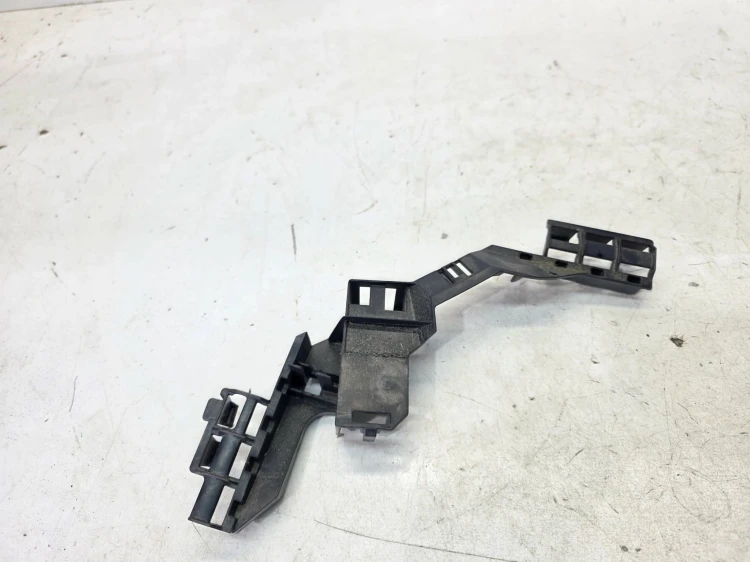 MOCOWANIE UCHWYT PRZEKAŹNIKÓW AUDI A6 C8 4K0907285B
