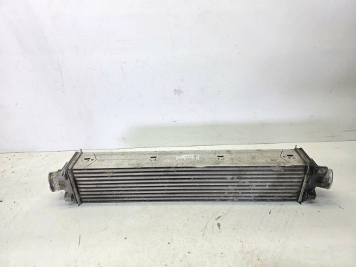 CHŁODNICA POWIETRZA INTERCOOLER AUDI A6 C8 A4 B9 A5 3.0 TDI 8W015805AB