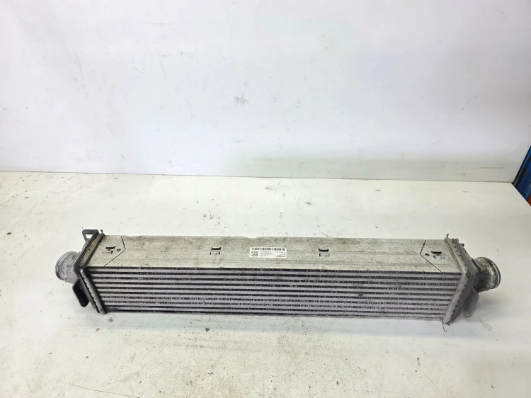 CHŁODNICA POWIETRZA INTERCOOLER AUDI A6 C8 A4 B9 A5 3.0 TDI 8W015805AB