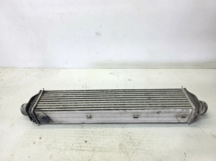 CHŁODNICA POWIETRZA INTERCOOLER AUDI A6 C8 A4 B9 A5 3.0 TDI 8W015805AB
