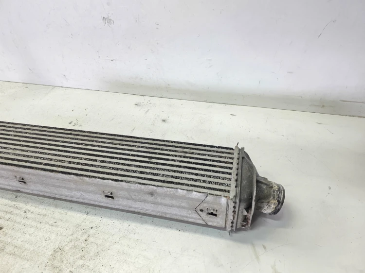 CHŁODNICA POWIETRZA INTERCOOLER AUDI A6 C8 A4 B9 A5 3.0 TDI 8W015805AB