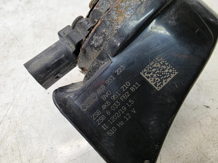 KLAKSON SYGNAŁ LOW AUDI A6 C8 4K6951210