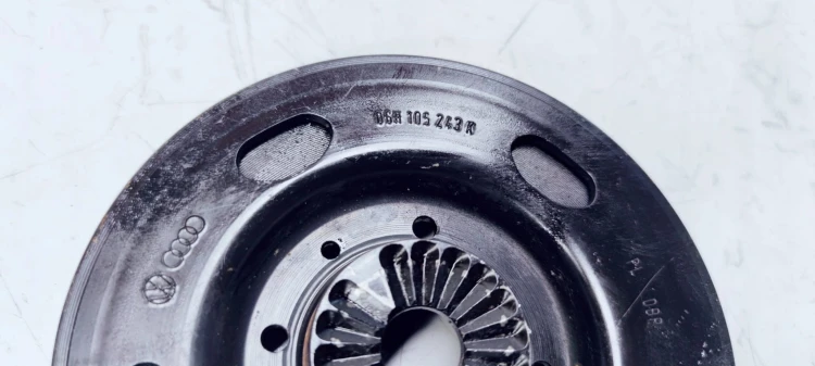KOŁO PASOWE WAŁU AUDI A4 B8 A5 8T 1.8 06H105243K