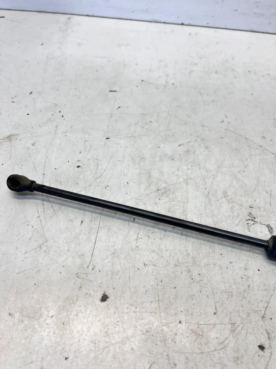 SIŁOWNIK TELESKOP KLAPY BAGAŻNIKA TYŁ AUDI A6 C8 4K9827552B