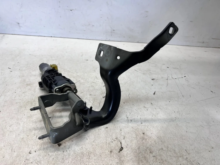 ZAWIAS SILNIKCZEK KLAPY TYŁ LEWY AUDI A6 C8 4K9827851B 4K9827299A