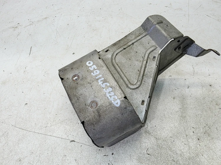 OSŁONA TERMICZNA TURBINY AUDI A4 B7 3.0 TDI 059145323D