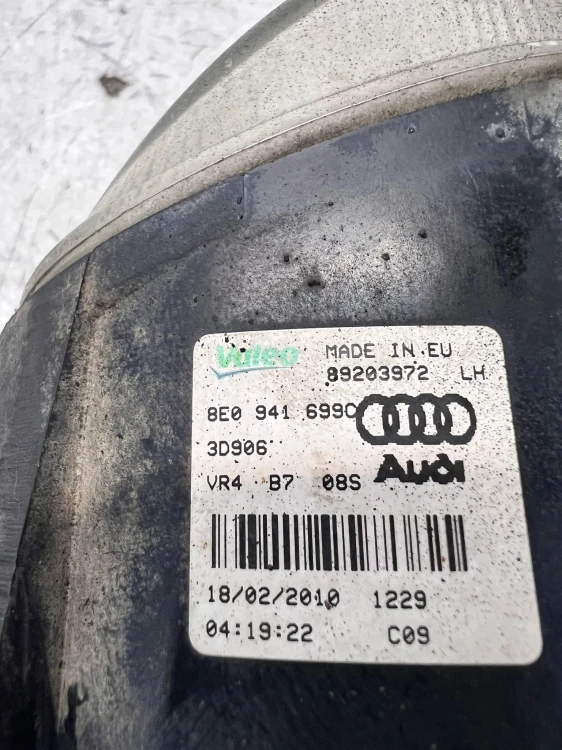 HALOGEN LAMPA PRZECIWMGIELNA LEWY PRZÓD AUDI A3 8P A4 B7 8E0941699C 1/26