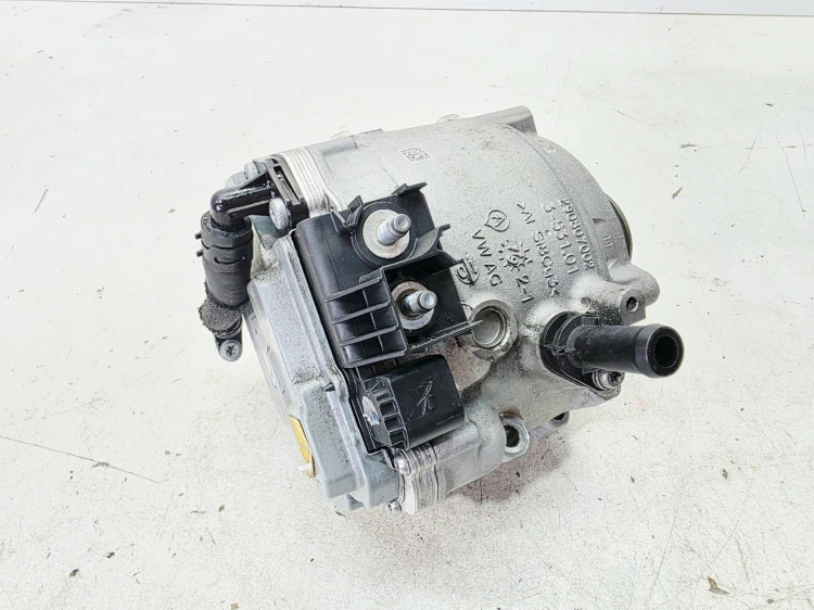 ALTERNATOR ROZRUSZNIK CHŁODZONY CIECZĄ AUDI A6 C8 A7 A8 3.0 TDI 4N0903028H