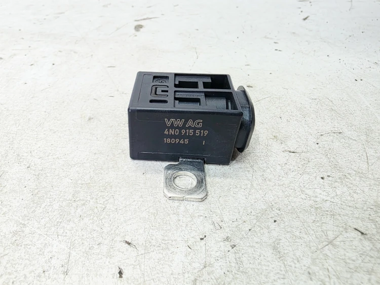 BEZPIECZNIK PIROTECHNICZNY AUDI A6 C8 A7 4N0915519 ORYGINAŁ
