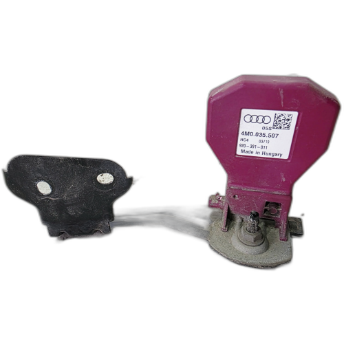 WZMACNIACZ ANTENOWY MODUŁ AUDI A6 C8 4M0035507 4K5035526