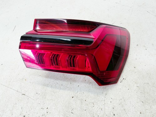 LAMPA PRAWY TYŁ W BŁOTNIK LED AUDI A6 C8 SEDAN AVANT 4K5945224A 4K5945092D